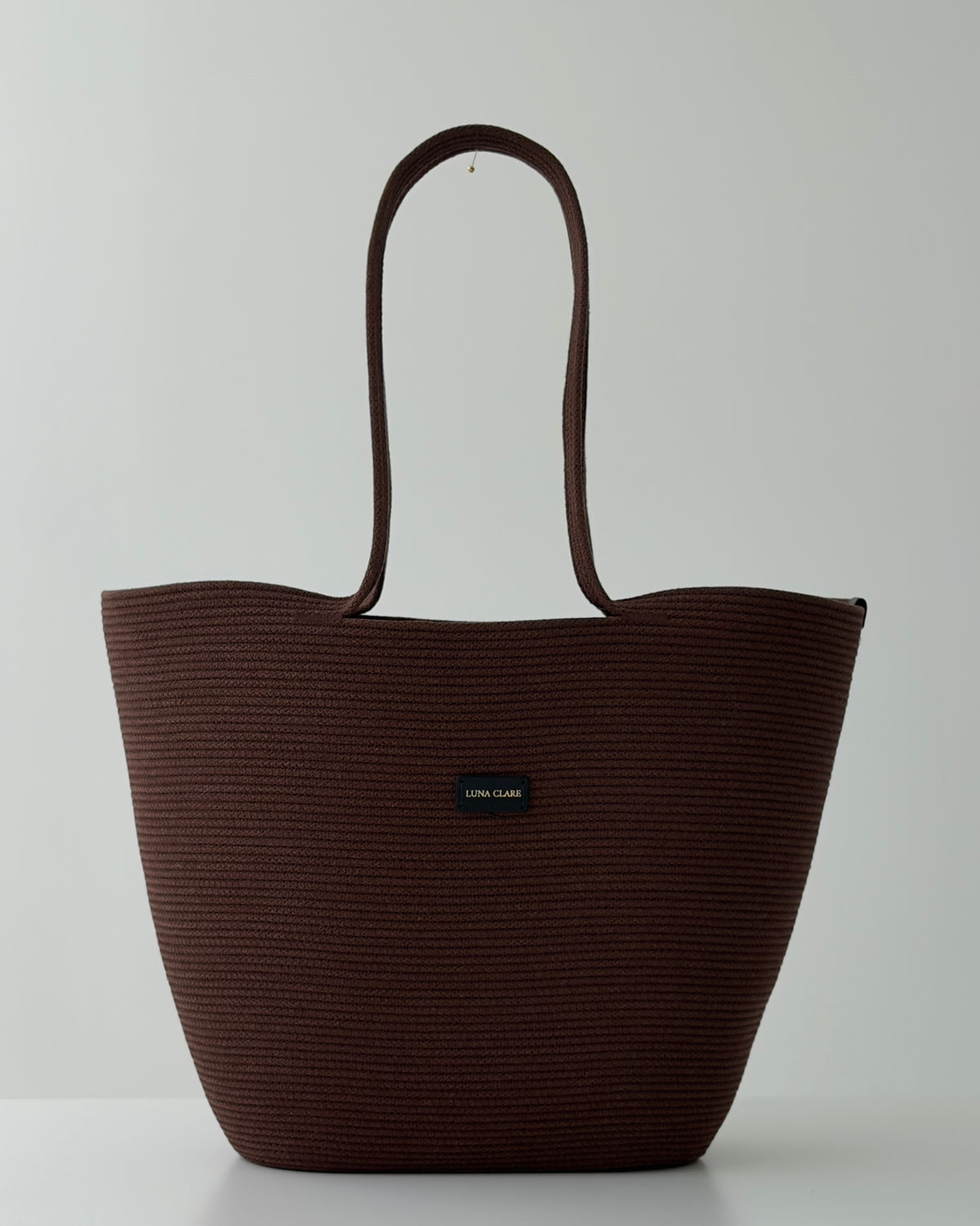 Luna Oval – Rich Brown