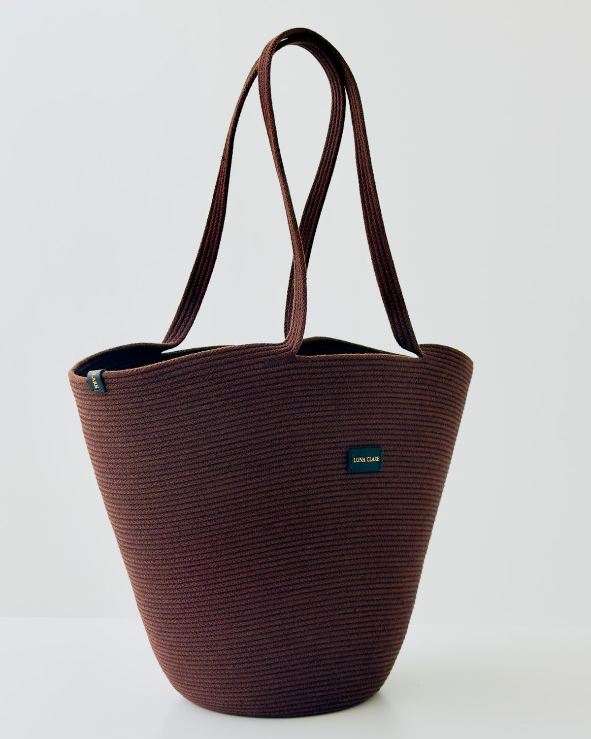 Luna Round – Rich Brown