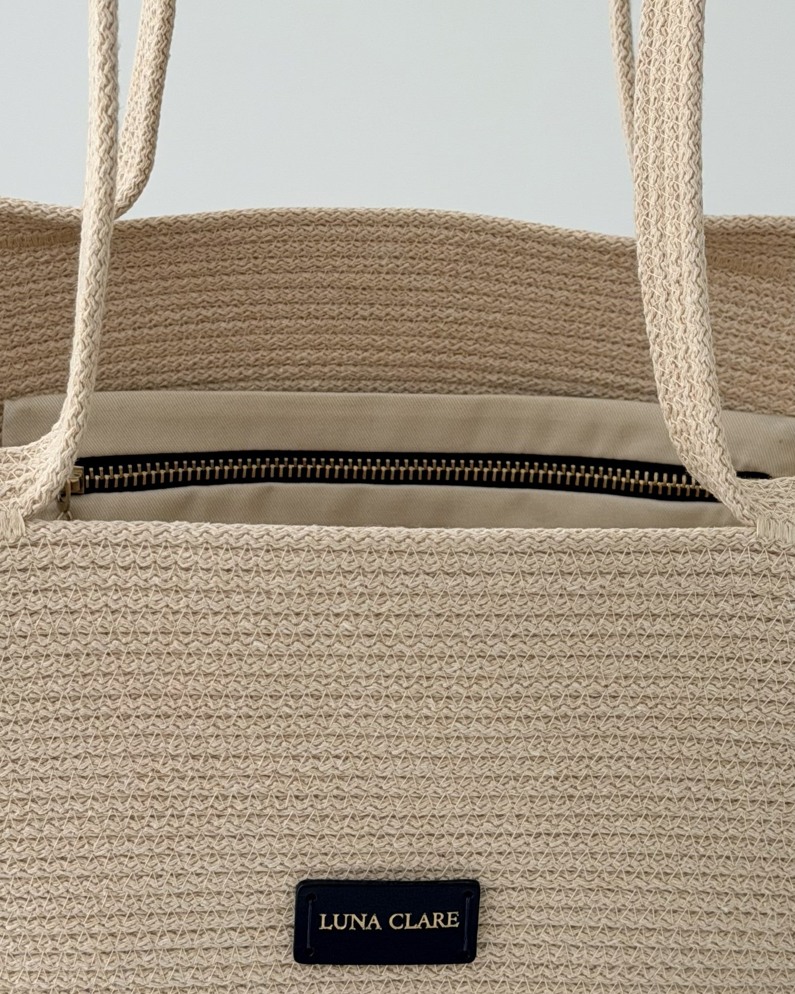 Luna Round – Ivory Sand