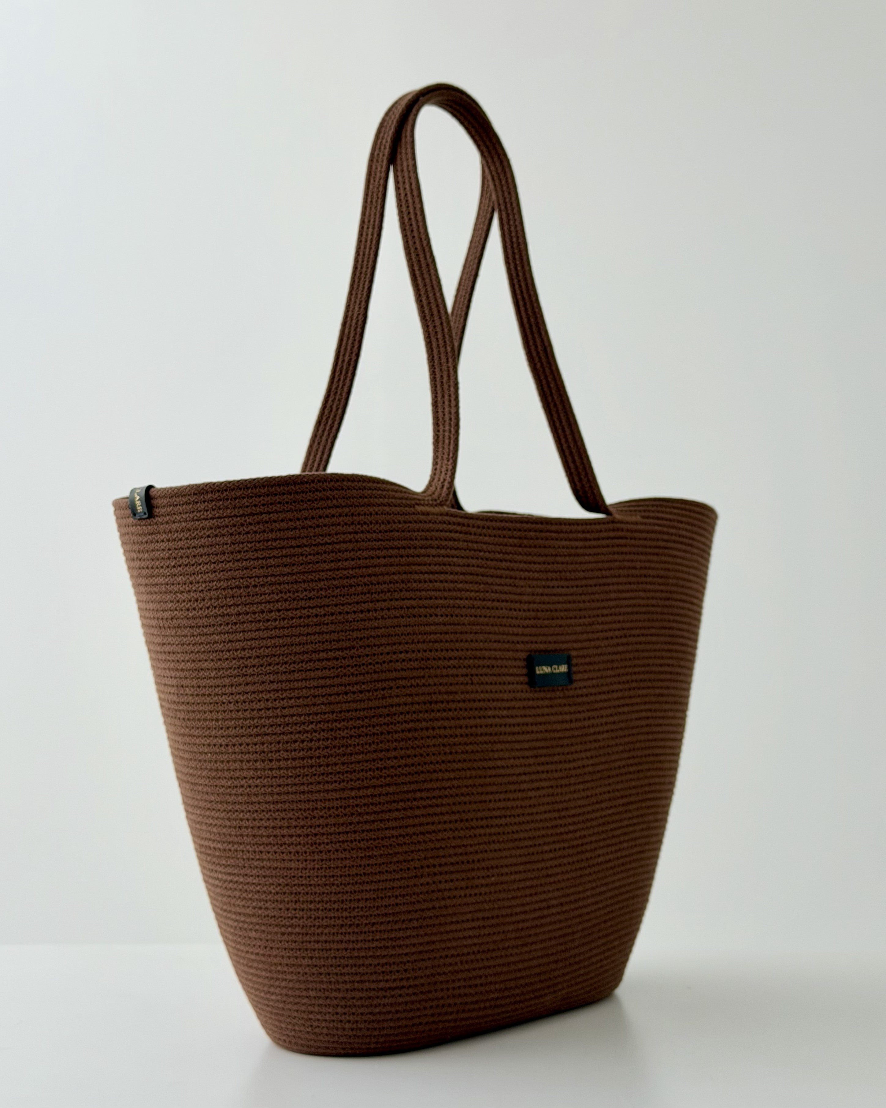 Luna  Oval – Soft Mocha